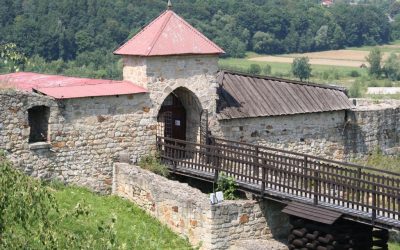 Pomysł na weekendową wycieczkę po Małopolsce – Zamek Dobczycki, Zator i Energylandia